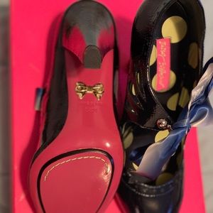 Blue Shoes Pink Bottoms Mary Jane Shoes